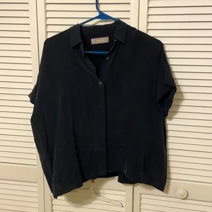 Everlane Navy Silk top 00